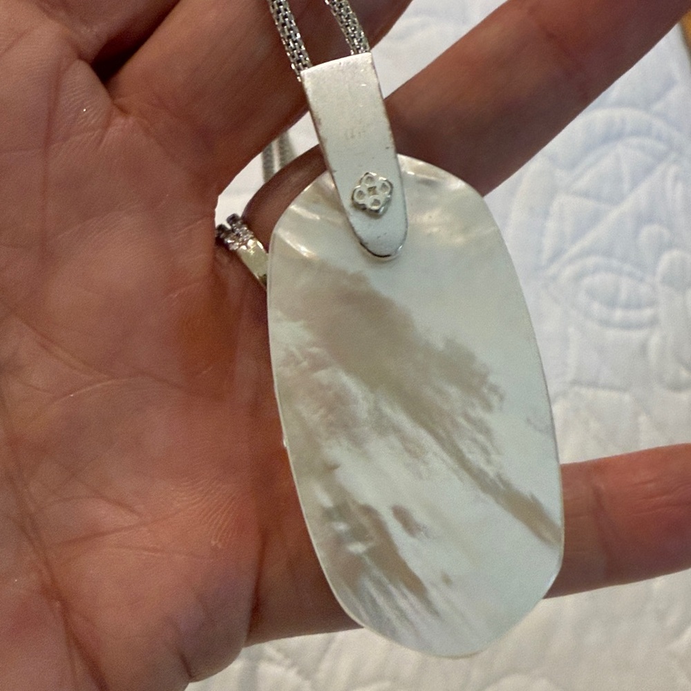 Kendra Scott Inez Long Pendant Necklace - Silver & Ivory Mother of Pearl